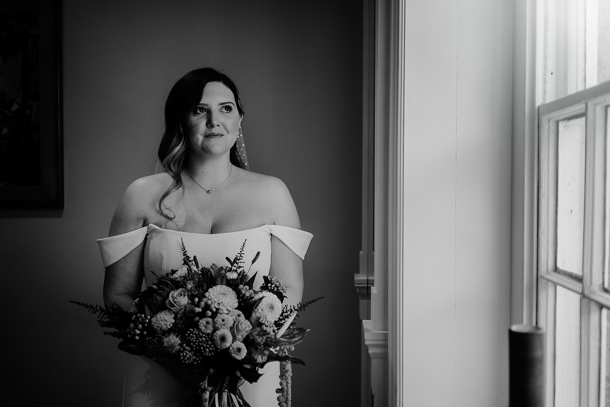 ALTRINCHAM-WEDDING-PHOTOGRAPHY-ALICE-TOM-CAPESTHORNE-HALL-10