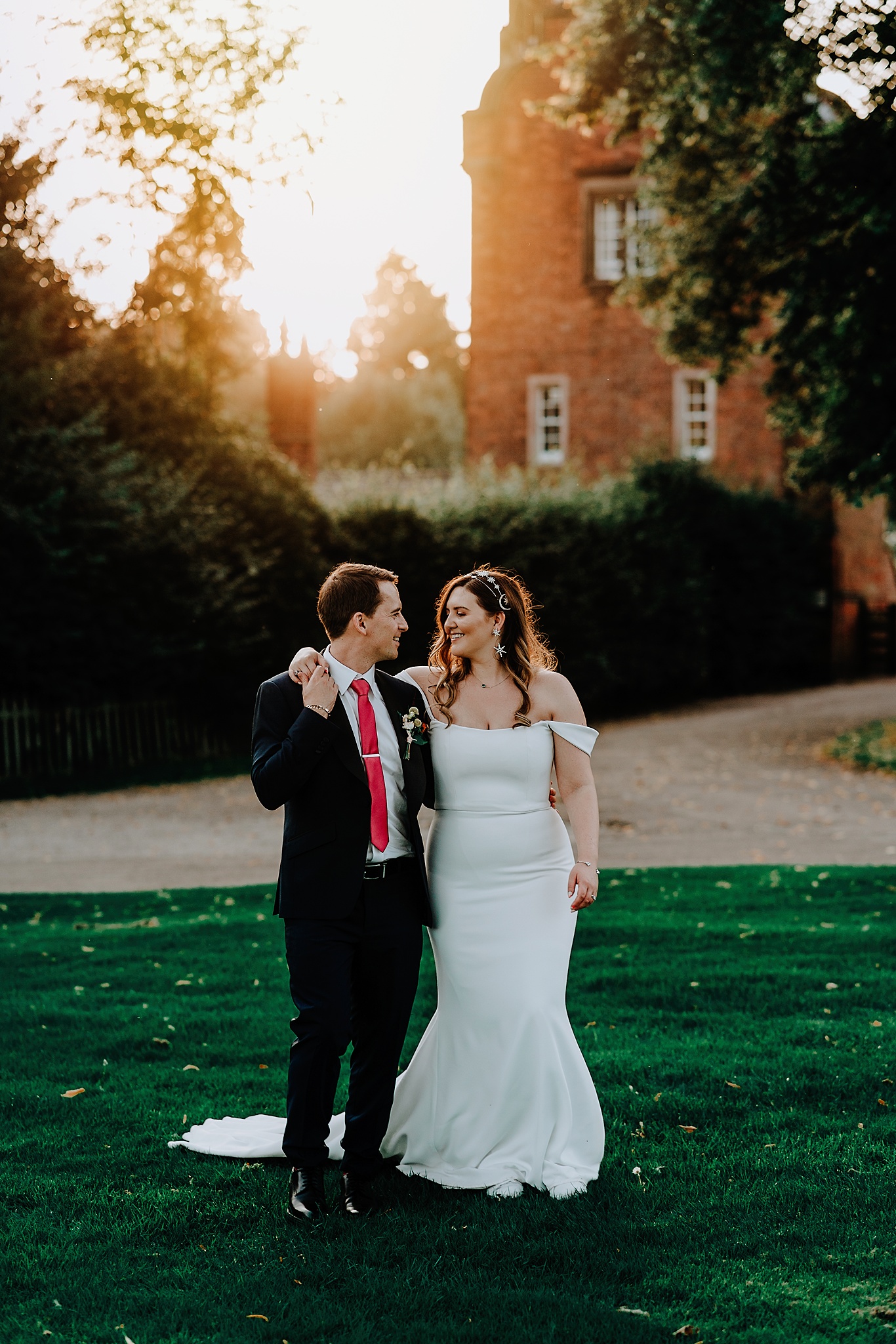 ALTRINCHAM-WEDDING-PHOTOGRAPHY-ALICE-TOM-CAPESTHORNE-HALL-39