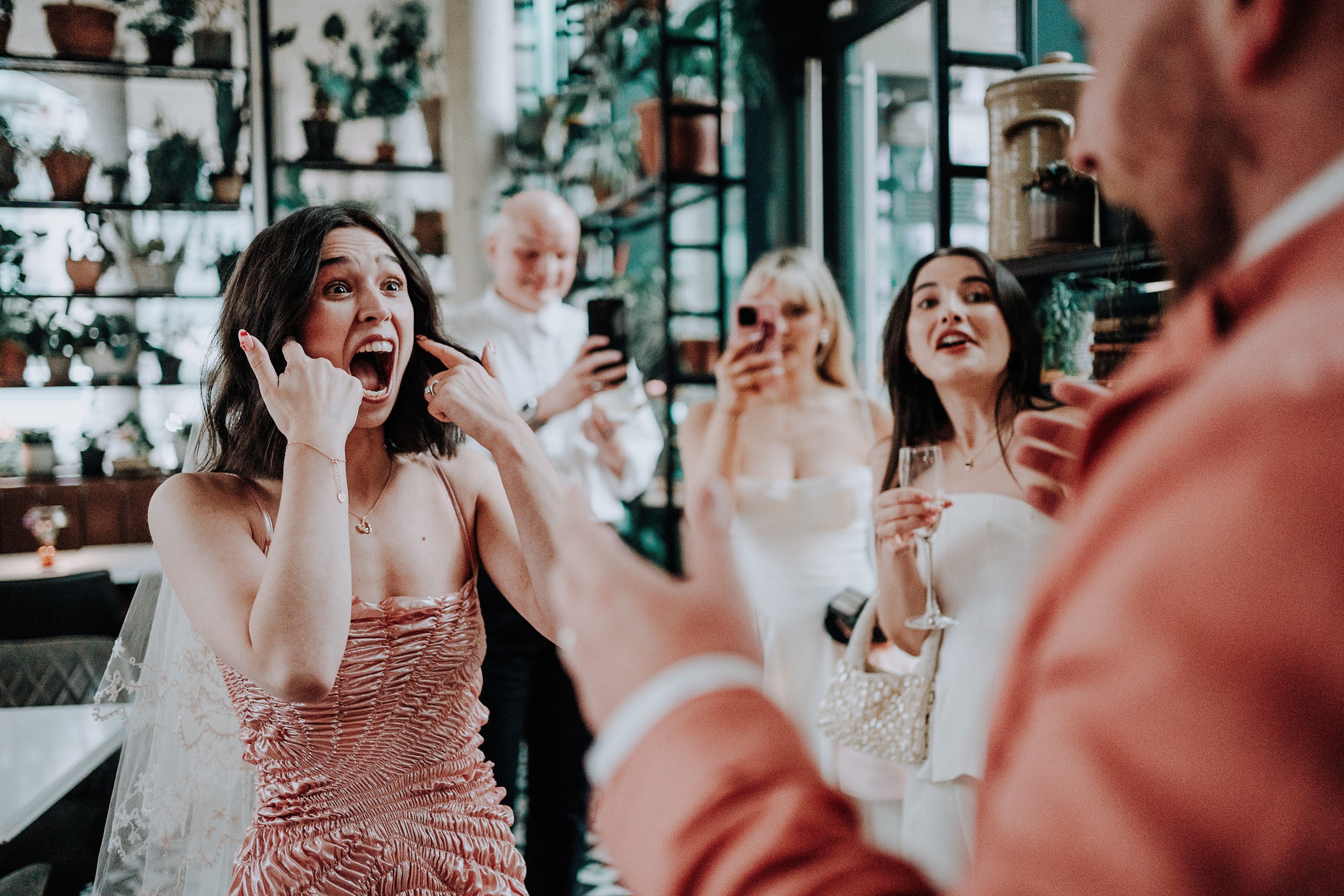 AMY-LOUISE-PHOTOGRAPHY-MANCHESTER-WEDDING-PHOTOGRAPHY-DONNA-ERIN-TOM-THE-BLACKFRIAR-SALFORD-101