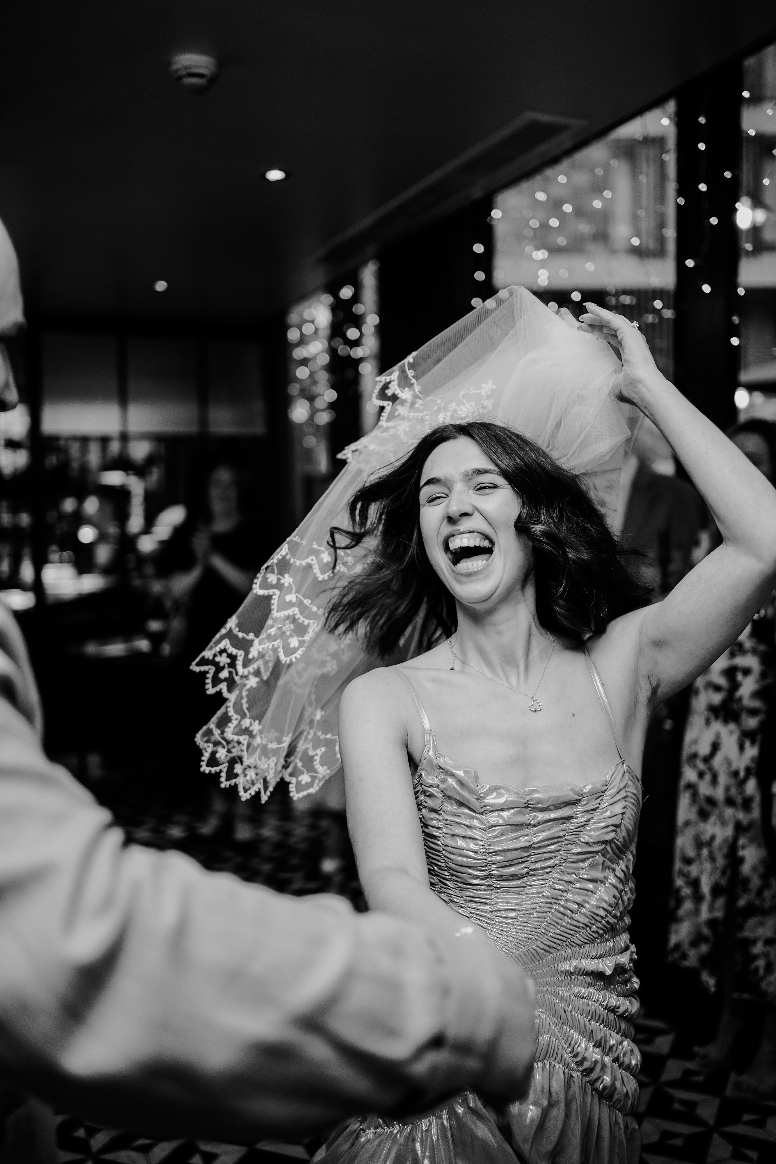 AMY-LOUISE-PHOTOGRAPHY-MANCHESTER-WEDDING-PHOTOGRAPHY-DONNA-ERIN-TOM-THE-BLACKFRIAR-SALFORD-106