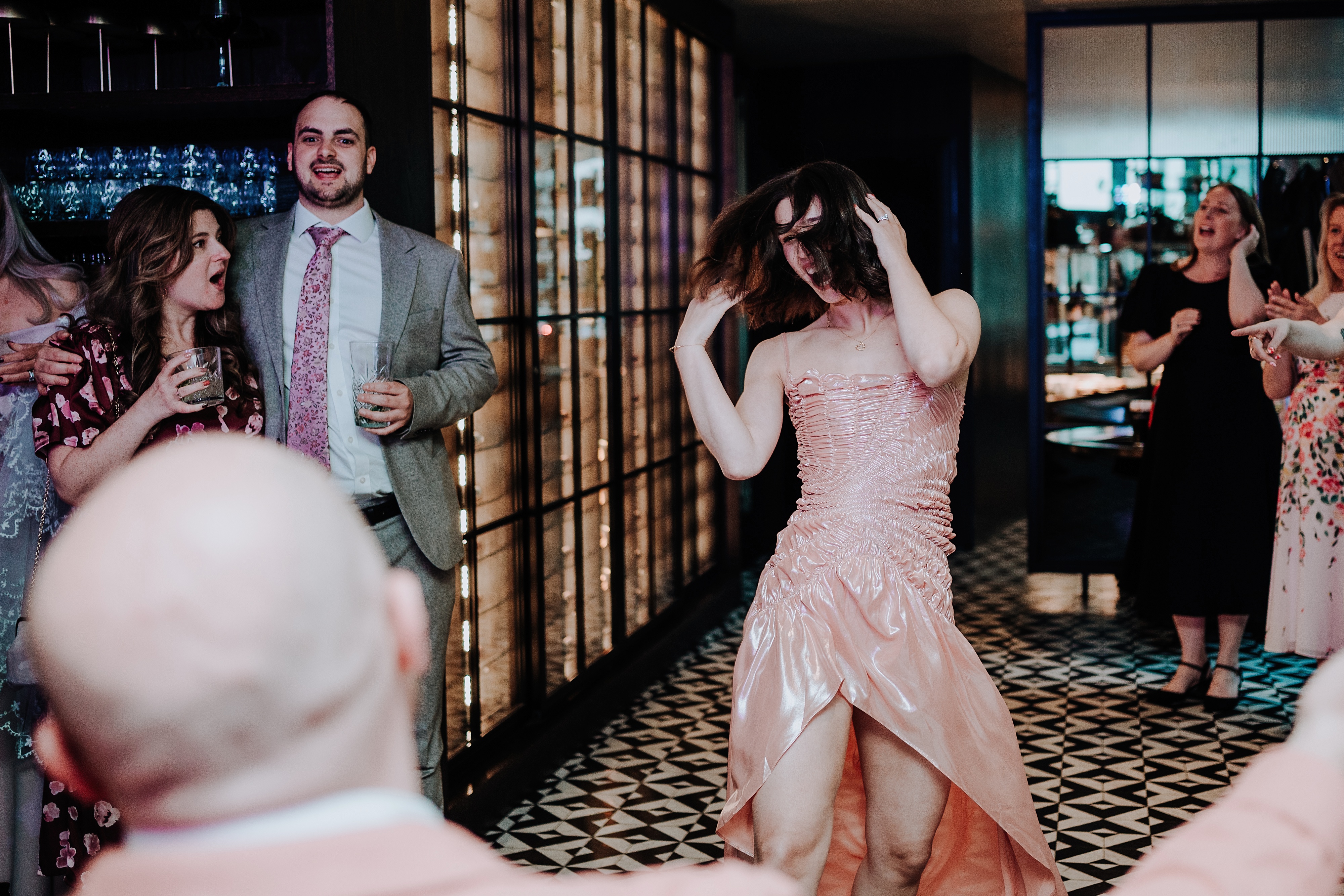 AMY-LOUISE-PHOTOGRAPHY-MANCHESTER-WEDDING-PHOTOGRAPHY-DONNA-ERIN-TOM-THE-BLACKFRIAR-SALFORD-109