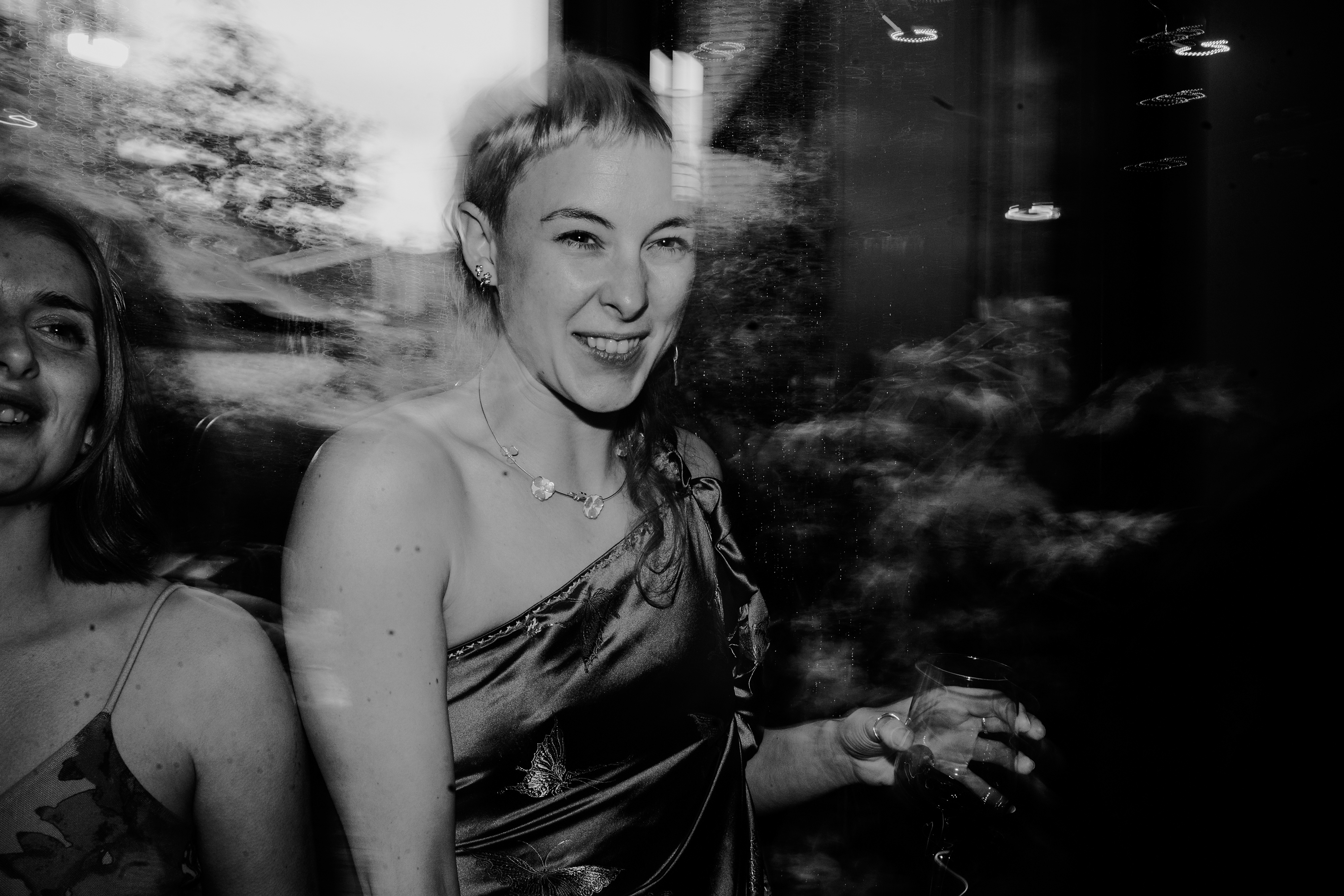 AMY-LOUISE-PHOTOGRAPHY-MANCHESTER-WEDDING-PHOTOGRAPHY-DONNA-ERIN-TOM-THE-BLACKFRIAR-SALFORD-116