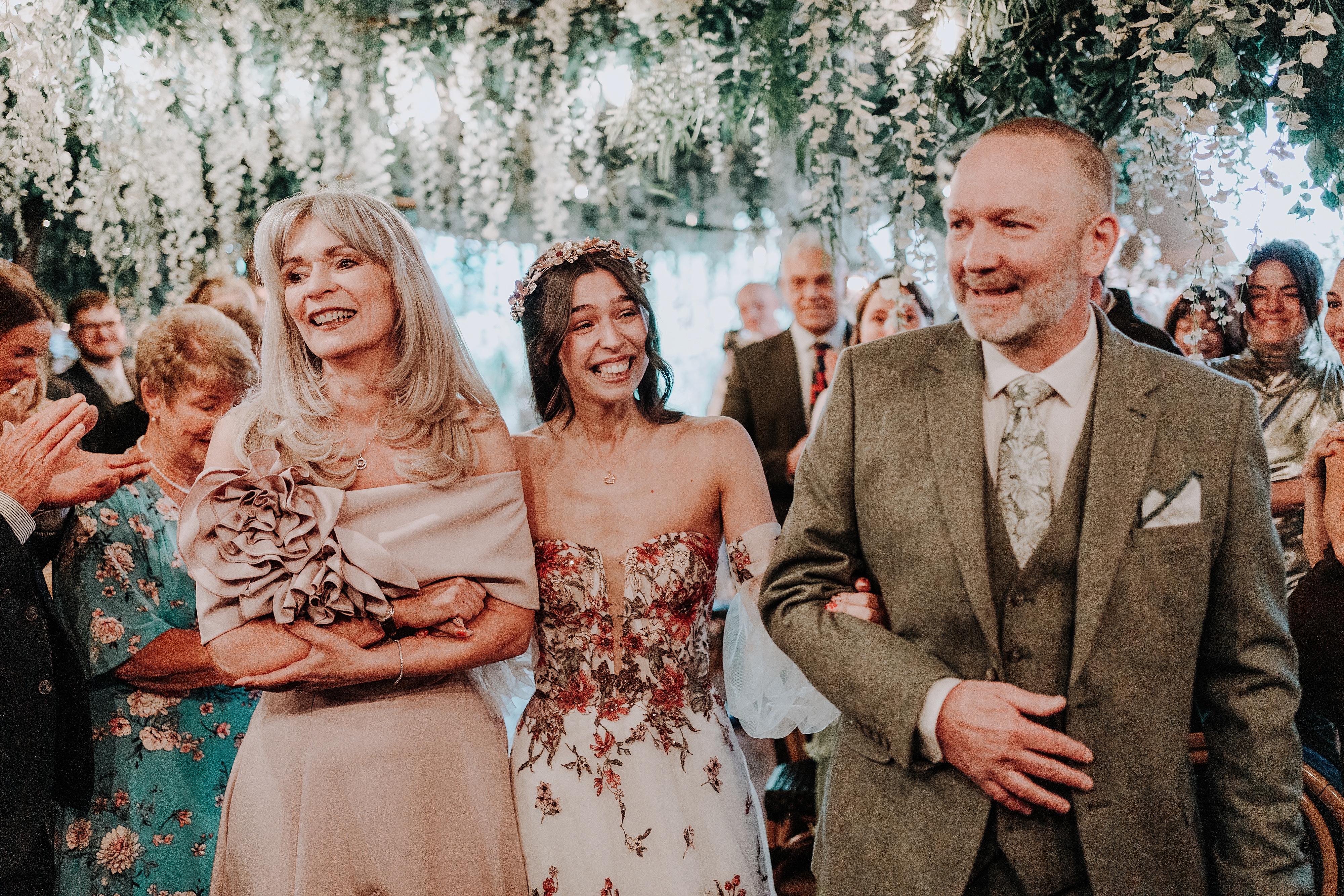 AMY-LOUISE-PHOTOGRAPHY-MANCHESTER-WEDDING-PHOTOGRAPHY-DONNA-ERIN-TOM-THE-BLACKFRIAR-SALFORD-23