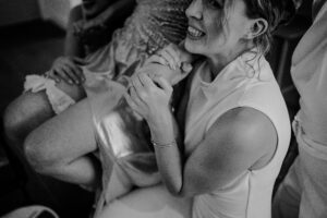 AMY-LOUISE-PHOTOGRAPHY-MANCHESTER-WEDDING-PHOTOGRAPHY-DONNA-ERIN-TOM-THE-BLACKFRIAR-SALFORD-91