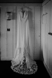AMY-LOUISE-PHOTOGRAPHY-NATHAN-CATHERINE-BASHALL-BARN-1