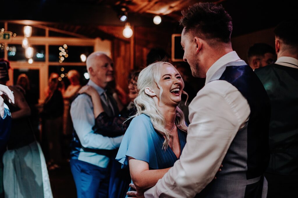 AMY-LOUISE-PHOTOGRAPHY-NATHAN-CATHERINE-BASHALL-BARN-110