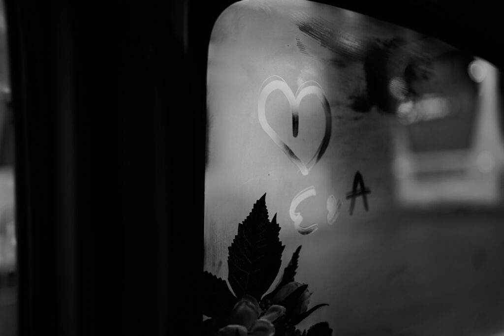 AMY-LOUISE-PHOTOGRAPHY-THE-BLACFRIAR-SALFORD-ESTHER-ALEX-WEDDING-25
