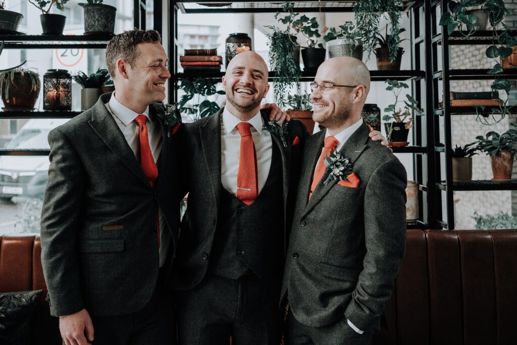 AMY-LOUISE-PHOTOGRAPHY-THE-BLACFRIAR-SALFORD-ESTHER-ALEX-WEDDING-58