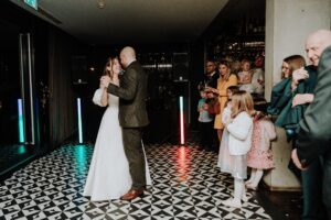 AMY-LOUISE-PHOTOGRAPHY-THE-BLACFRIAR-SALFORD-ESTHER-ALEX-WEDDING-88
