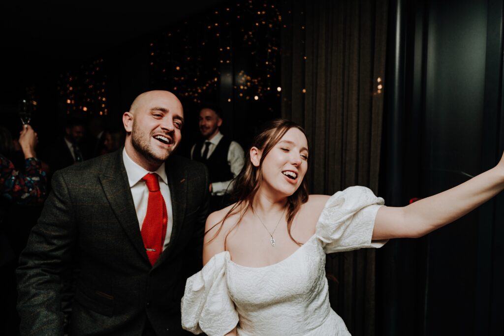 AMY-LOUISE-PHOTOGRAPHY-THE-BLACFRIAR-SALFORD-ESTHER-ALEX-WEDDING-90
