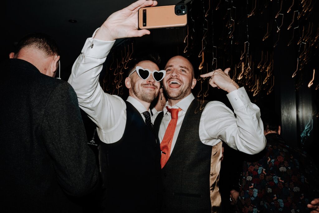 AMY-LOUISE-PHOTOGRAPHY-THE-BLACFRIAR-SALFORD-ESTHER-ALEX-WEDDING-96