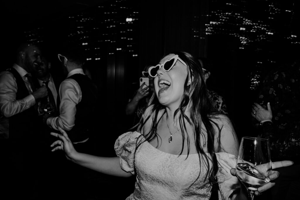 AMY-LOUISE-PHOTOGRAPHY-THE-BLACFRIAR-SALFORD-ESTHER-ALEX-WEDDING-97