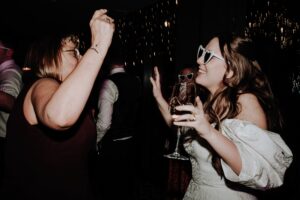 AMY-LOUISE-PHOTOGRAPHY-THE-BLACFRIAR-SALFORD-ESTHER-ALEX-WEDDING-98