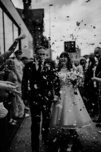 AMY-LOUISE-PHOTOGRAPHY-THE-BLACKFRIAR-SALFORD-CAROLINE-ANDREW-WEDDING-31