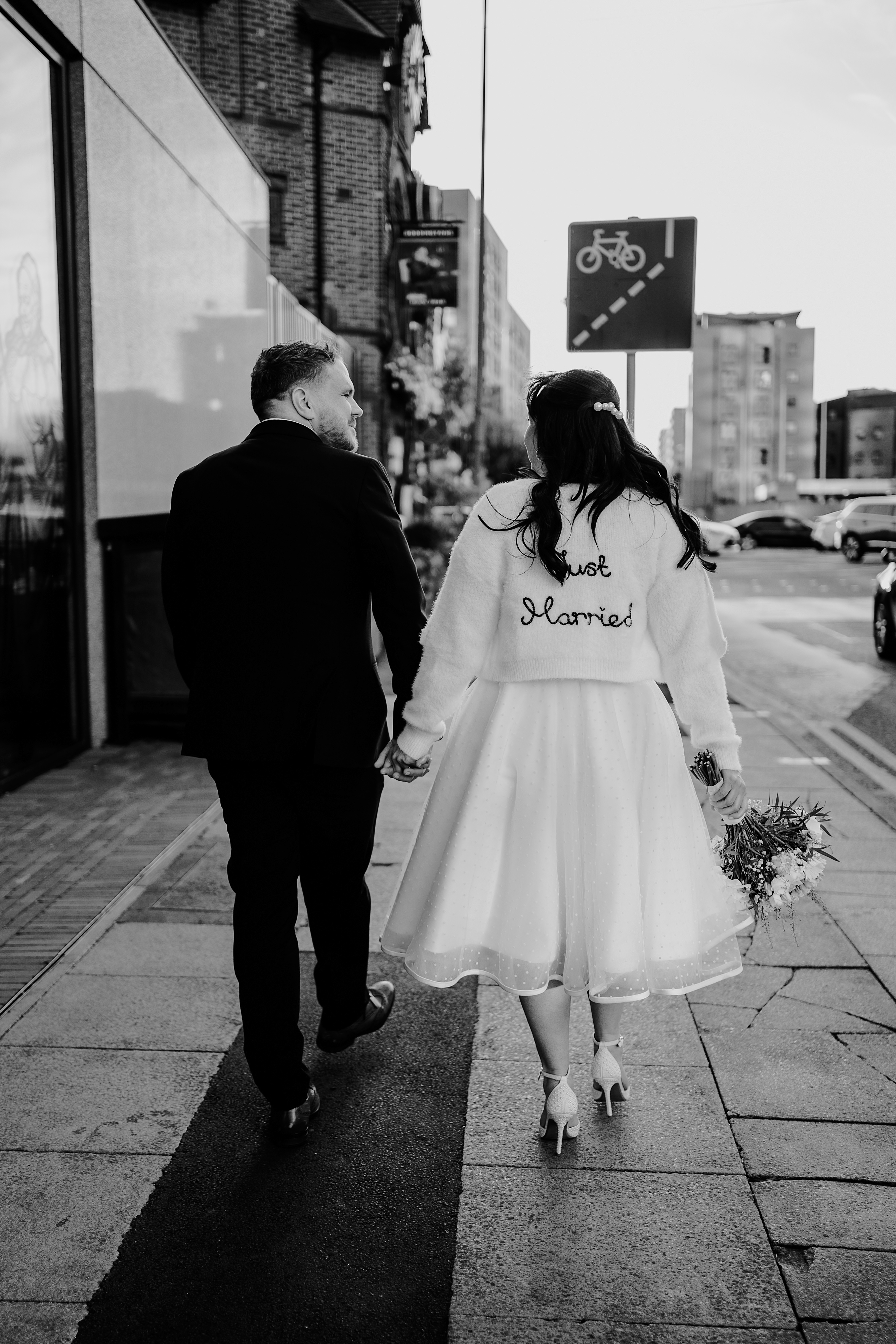 AMY-LOUISE-PHOTOGRAPHY-THE-BLACKFRIAR-SALFORD-CAROLINE-ANDREW-WEDDING-53