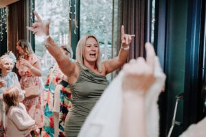AMY-LOUISE-PHOTOGRAPHY-THE-BLACKFRIAR-SALFORD-CAROLINE-ANDREW-WEDDING-59