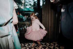 AMY-LOUISE-PHOTOGRAPHY-THE-BLACKFRIAR-SALFORD-CAROLINE-ANDREW-WEDDING-64