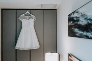 AMY-LOUISE-PHOTOGRAPHY-THE-BLACKFRIAR-SALFORD-CAROLINE-ANDREW-WEDDING-9