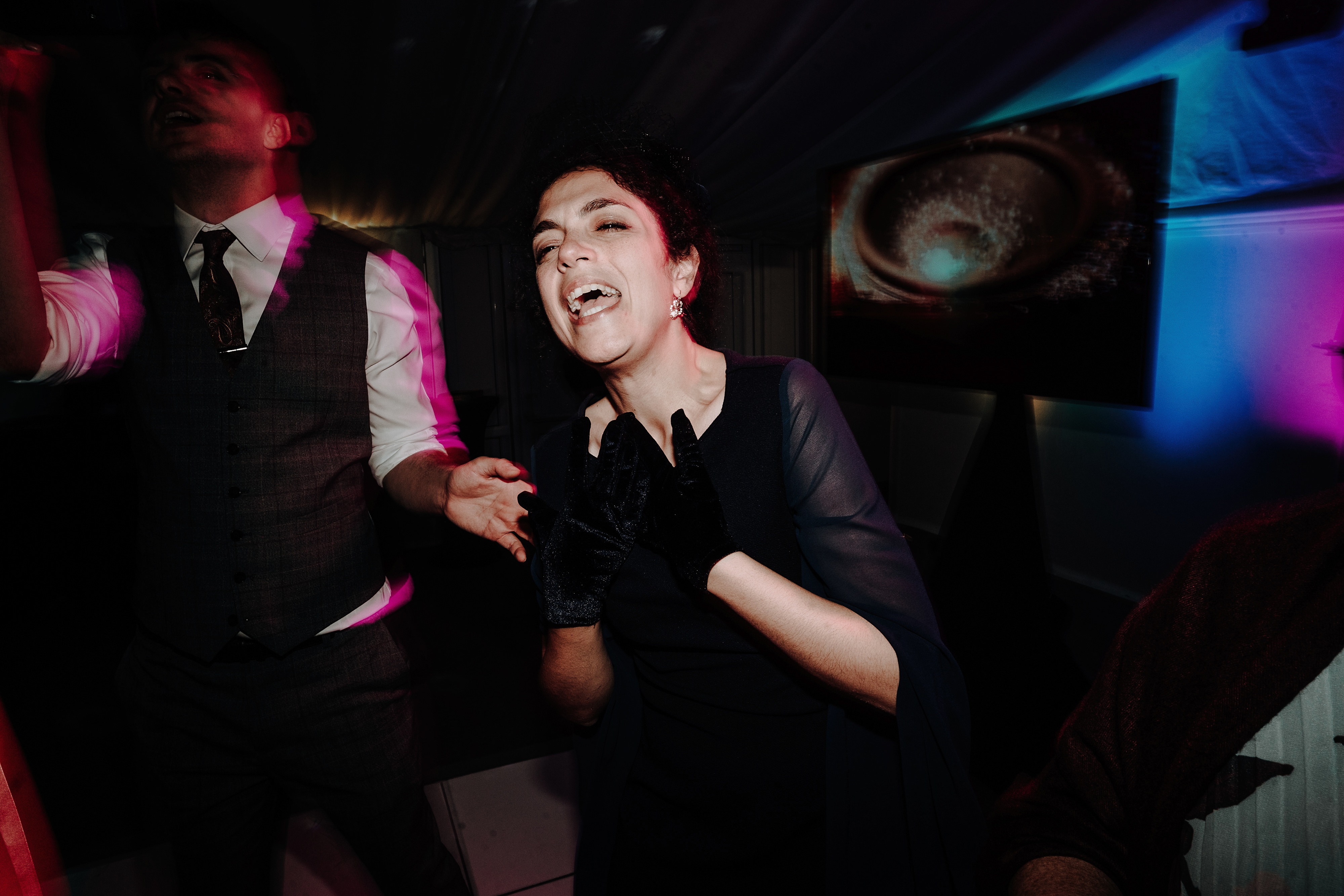 AMY-LOUISE-PHOTOGRAPHY-TODD-JAZZ-TISSINGTON-HALL-147