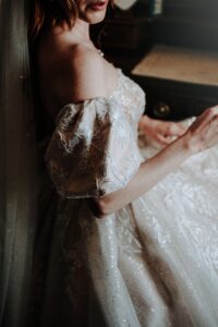 AMY-LOUISE-PHOTOGRAPHY-TODD-JAZZ-TISSINGTON-HALL-45