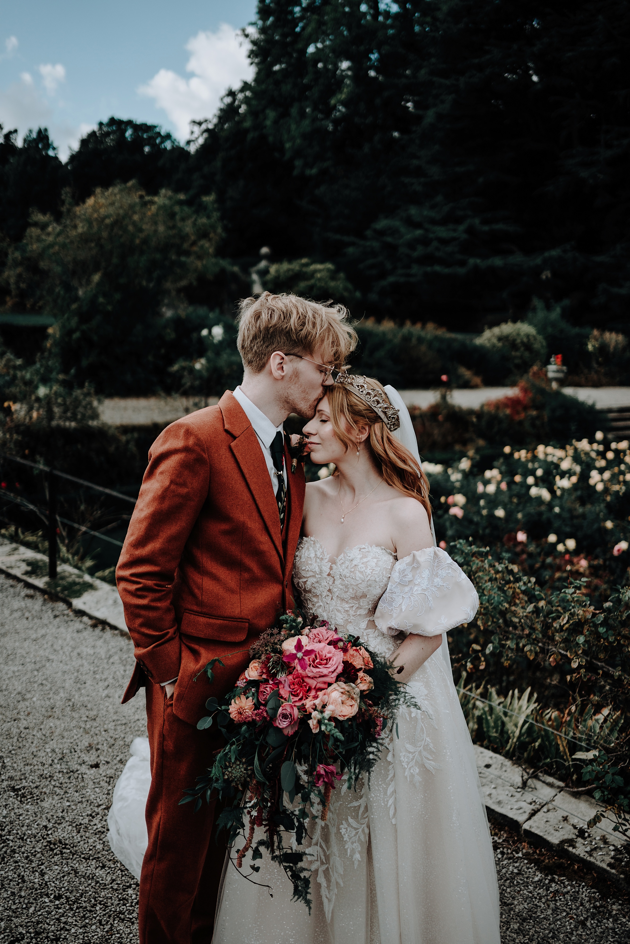 AMY-LOUISE-PHOTOGRAPHY-TODD-JAZZ-TISSINGTON-HALL-68
