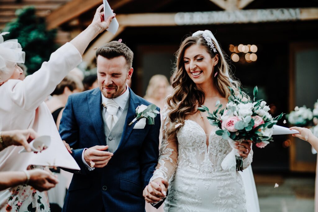 CHESHIRE-WEDDING-PHOTOGRAPHY-ADAM-MARIA-MERRYDALE-MANOR-27