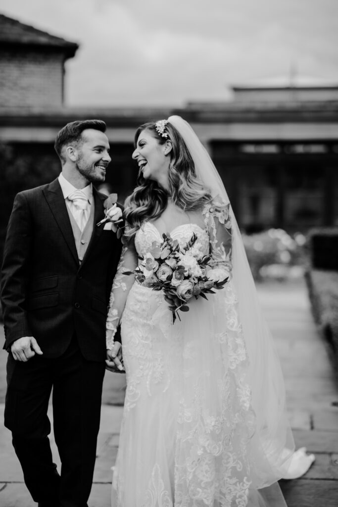 CHESHIRE-WEDDING-PHOTOGRAPHY-ADAM-MARIA-MERRYDALE-MANOR-31