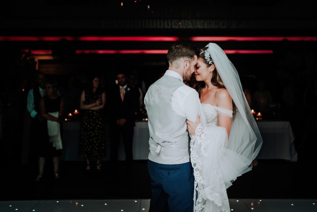 CHESHIRE-WEDDING-PHOTOGRAPHY-ADAM-MARIA-MERRYDALE-MANOR-46