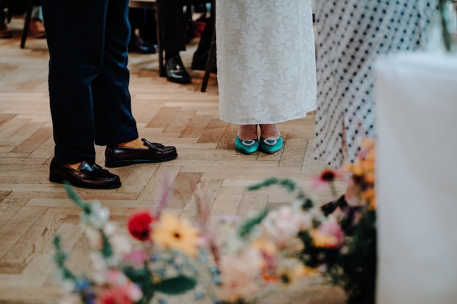 CHESHIRE-WEDDING-PHOTOGRAPHY-CHESTER-ZOO-HANDE-SAM-25