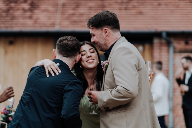CHESHIRE-WEDDING-PHOTOGRAPHY-CHESTER-ZOO-HANDE-SAM-38