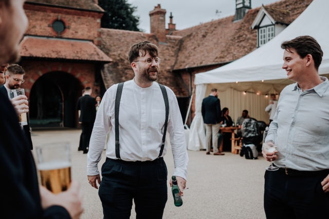 CHESHIRE-WEDDING-PHOTOGRAPHY-CHESTER-ZOO-HANDE-SAM-40