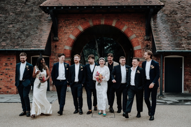 CHESHIRE-WEDDING-PHOTOGRAPHY-CHESTER-ZOO-HANDE-SAM-45