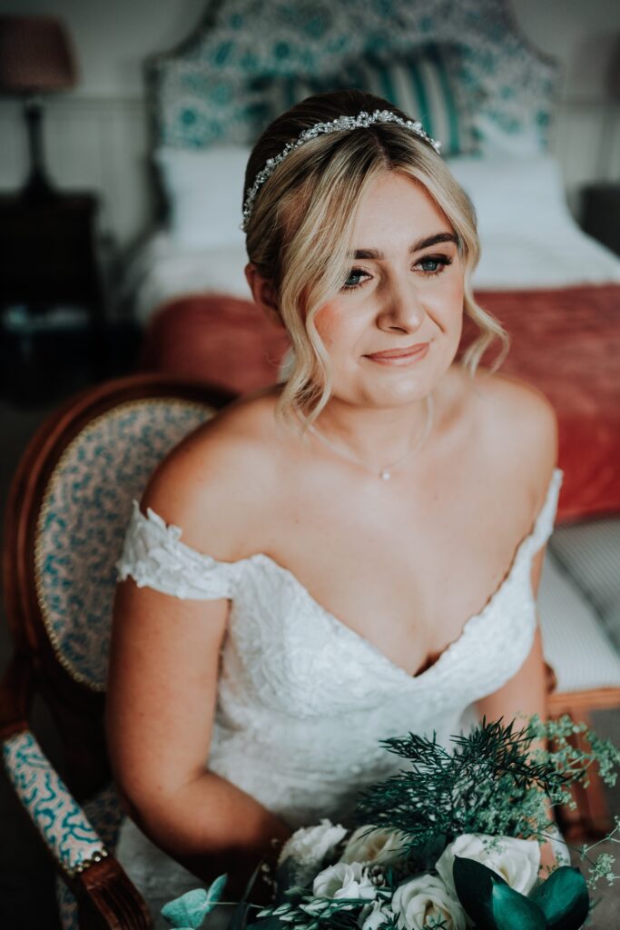 CHESHIRE-WEDDING-PHOTOGRAPHY-DONINGTON-PARK-LYDIA-JAMIE-28