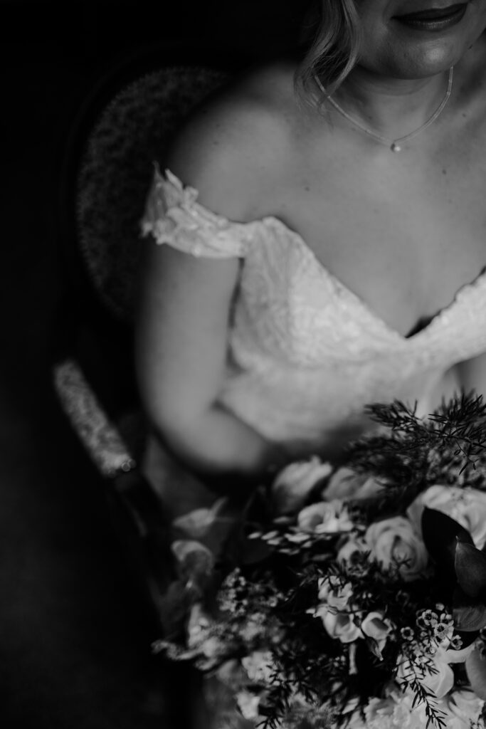 CHESHIRE-WEDDING-PHOTOGRAPHY-DONINGTON-PARK-LYDIA-JAMIE-29