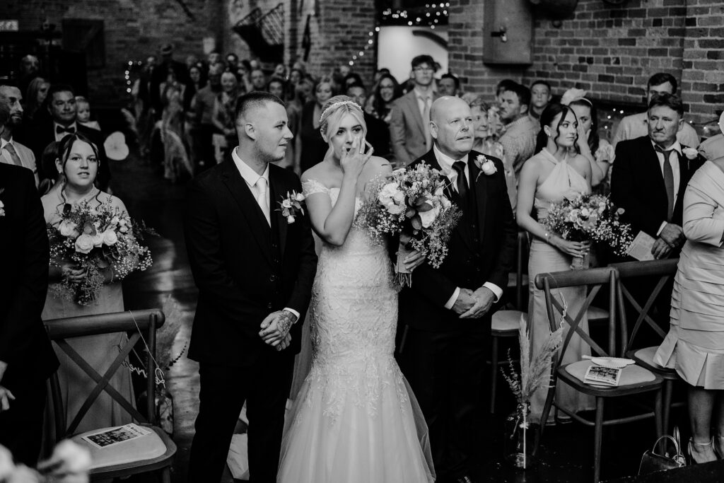CHESHIRE-WEDDING-PHOTOGRAPHY-DONINGTON-PARK-LYDIA-JAMIE-32