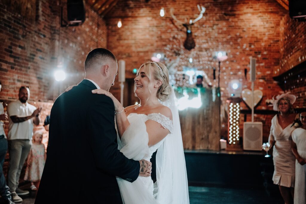 CHESHIRE-WEDDING-PHOTOGRAPHY-DONINGTON-PARK-LYDIA-JAMIE-67