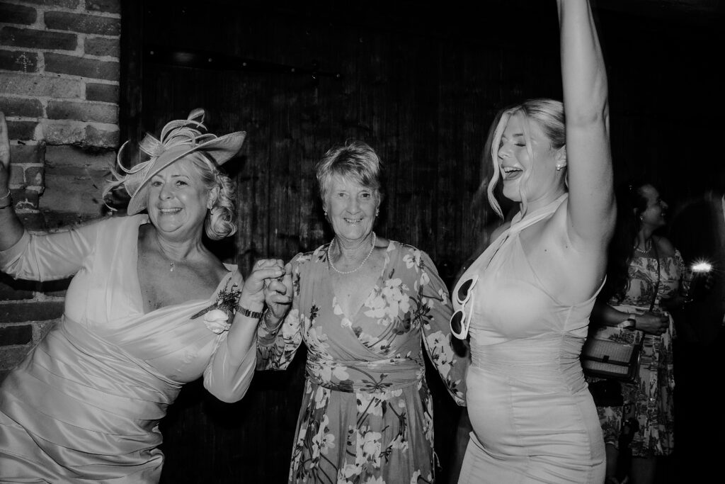 CHESHIRE-WEDDING-PHOTOGRAPHY-DONINGTON-PARK-LYDIA-JAMIE-79