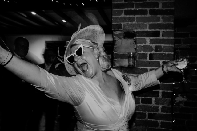 CHESHIRE-WEDDING-PHOTOGRAPHY-DONINGTON-PARK-LYDIA-JAMIE-85