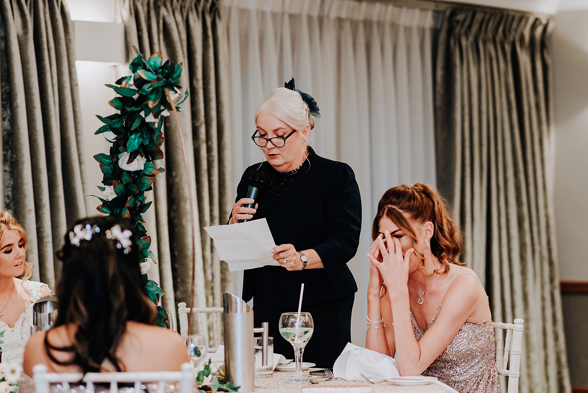 CHESHIRE-WEDDING-PHOTOGRAPHY-KATRINA-AARON-COTTONS-HOTEL-KNUTSFORD-49