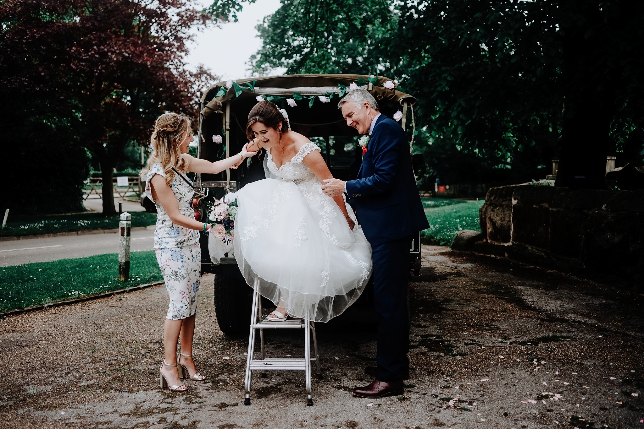 CHESHIRE-WEDDING-PHOTOGRAPHY-MADDIE-LEE-PRESTON-13