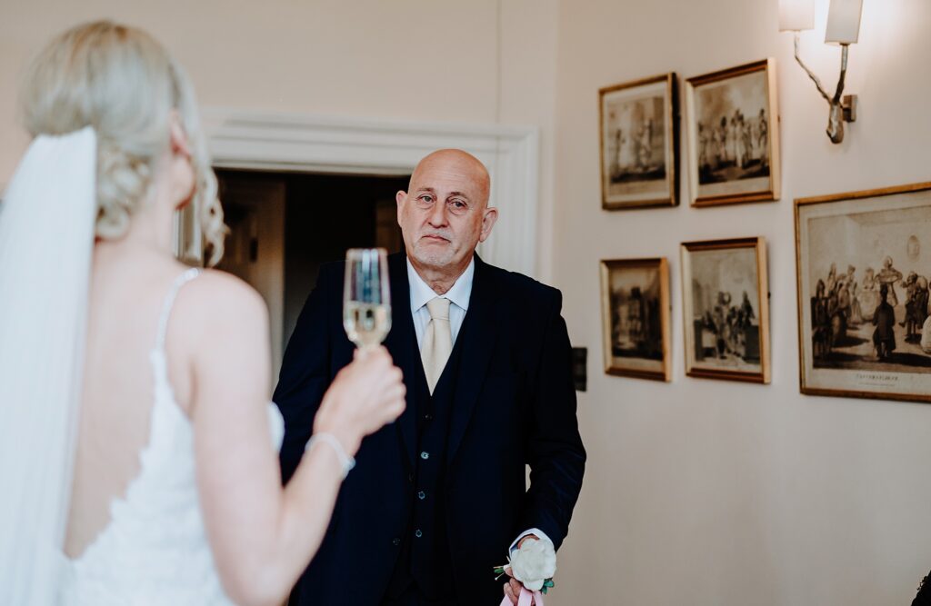 CHESHIRE-WEDDING-PHOTOGRAPHY-NIA-BEN-ISCOYD-PARK-28