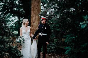 CHESHIRE-WEDDING-PHOTOGRAPHY-NIA-BEN-ISCOYD-PARK-49
