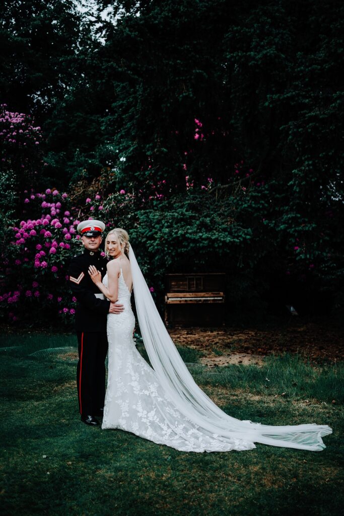 CHESHIRE-WEDDING-PHOTOGRAPHY-NIA-BEN-ISCOYD-PARK-51