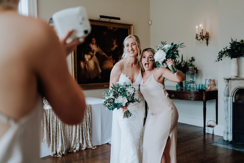 CHESHIRE-WEDDING-PHOTOGRAPHY-NIA-BEN-ISCOYD-PARK-52