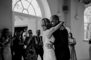 CHESHIRE-WEDDING-PHOTOGRAPHY-NIA-BEN-ISCOYD-PARK-77