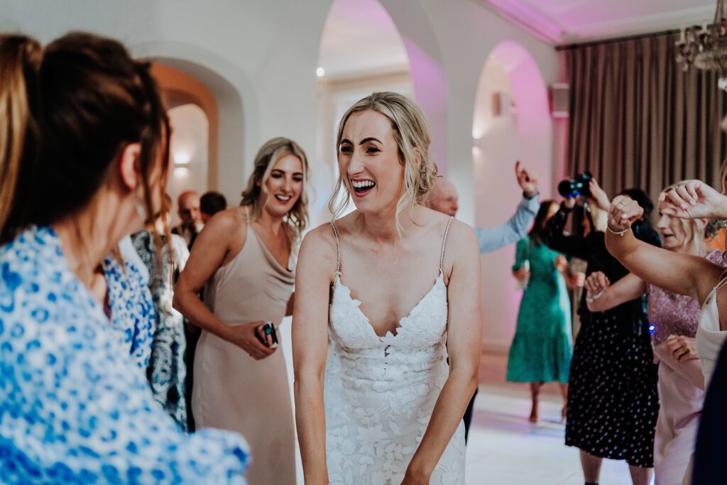 CHESHIRE-WEDDING-PHOTOGRAPHY-NIA-BEN-ISCOYD-PARK-83