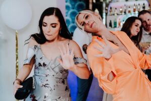 CHESHIRE-WEDDING-PHOTOGRAPHY-NIA-BEN-ISCOYD-PARK-84