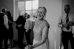 CHESHIRE-WEDDING-PHOTOGRAPHY-NIA-BEN-ISCOYD-PARK-85