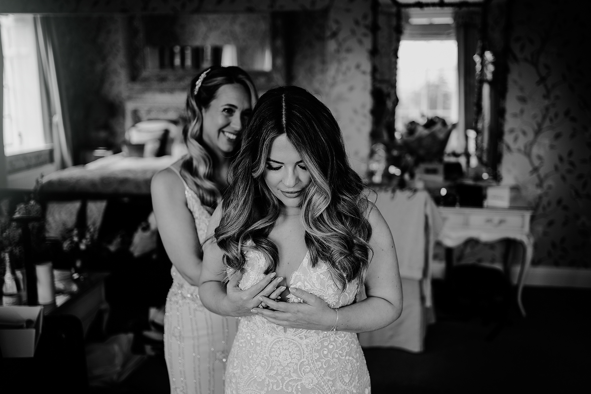 CHESHIRE-WEDDING-PHOTOGRAPHY-REBECCA-JAMES-EAVES-HALL-PHOTOGRAPHY-14