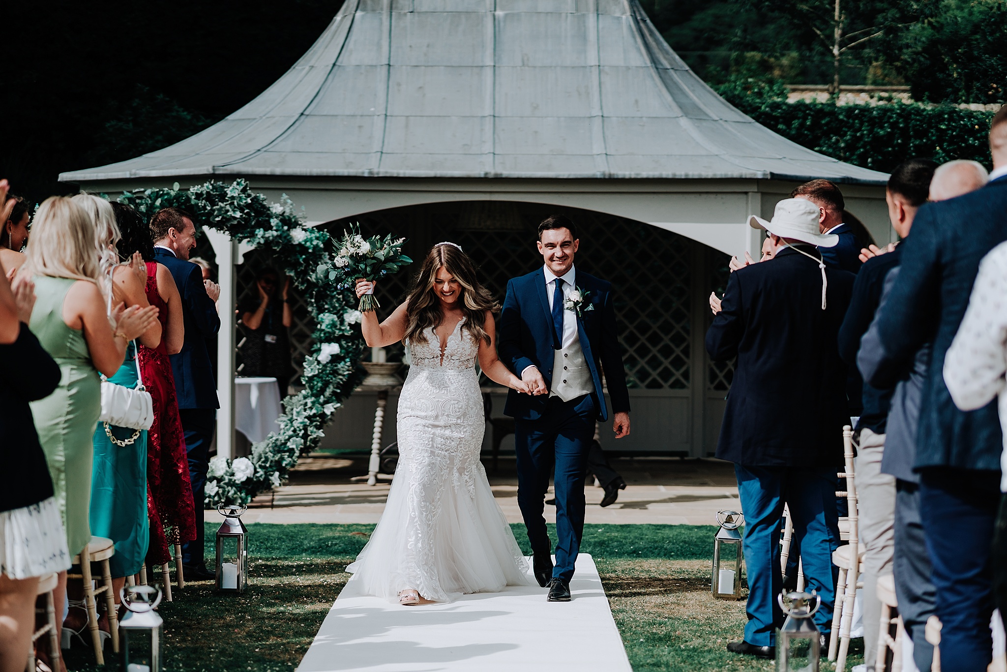 CHESHIRE-WEDDING-PHOTOGRAPHY-REBECCA-JAMES-EAVES-HALL-PHOTOGRAPHY-20